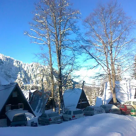 Alpstuga Authentic Ski & Hiking Chalet *