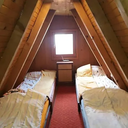 Alpstuga Authentic Ski & Hiking Chalet *